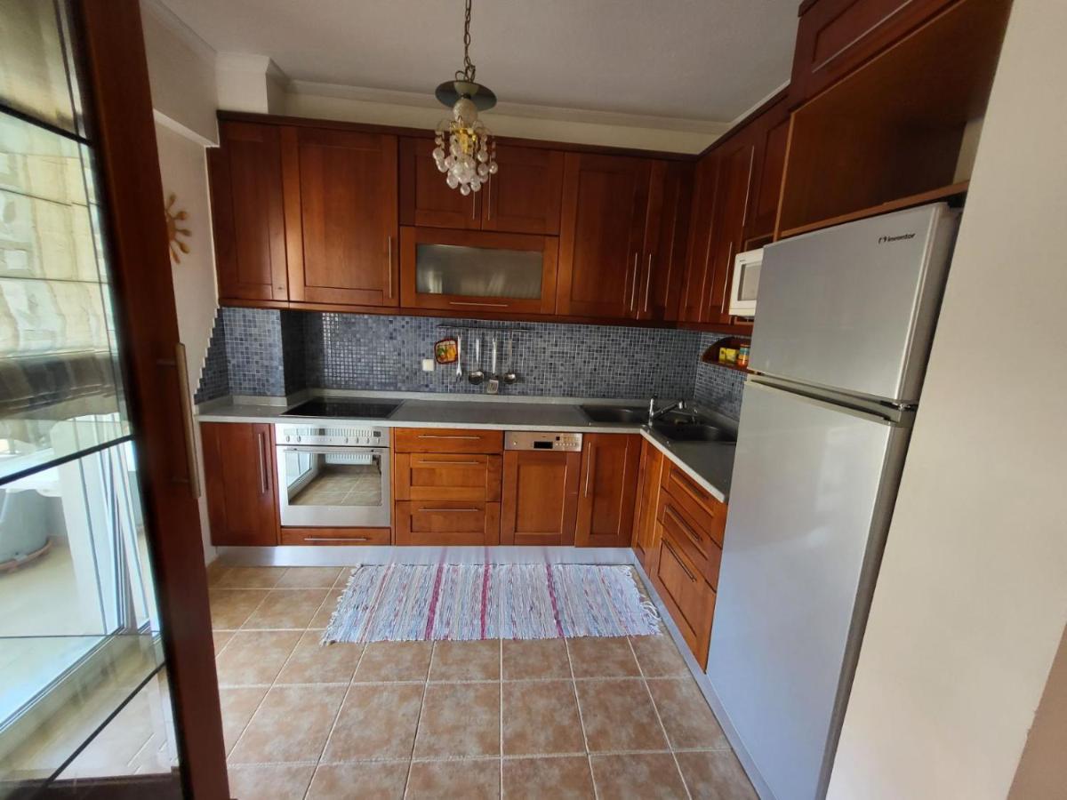 Ritsa Apartment Peraía エクステリア 写真