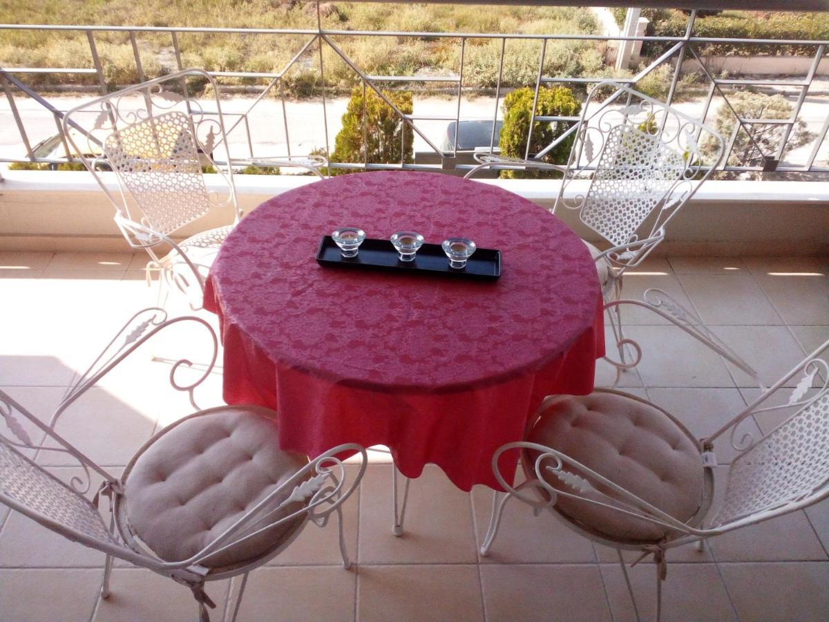 Ritsa Apartment Peraía エクステリア 写真